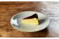 北海道産のクリームチーズ、生クリームを、卵は京都丹波地域でとれた平飼い卵を国産の厳選素材を使用しています。