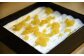 下層はふんわり生地と生クリーム。栗の甘露煮をトッピング。
