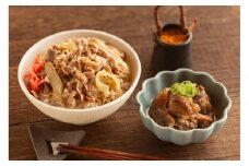 大阪　日本料理寺田　寺田繁監修 国産牛の牛丼135g×5と牛すじ煮込み120g×2