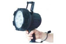 充電式LEDスポットライト 15W USB出力 遠距離照射 狭角15° 懐中電灯 ハンドライト 長距離照射 遠くまで照射 YC-15G