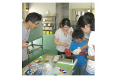 オリジナルゴム製品製造体験(手作り体験)(2名様まで)+工場見学(2名様まで)【1041875】