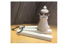河内材ヒノキを使った 爪楊枝入れと鍋敷き