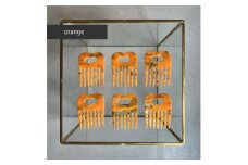 アクリル製 ヘアコーム orange（オレンジ） ヘアアクセサリー eME　tayu
