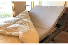 介護サイズの合掛け羽毛ふとん＋和晒しガーゼで作ったカバー（グリーン）のセット