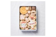 ＜贈答品＞ポルカの夢はバレリーナ おしゃれ、おいしい、かわいい、すべて揃ったクッキー缶#06【1377499】