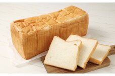 食パン 角食 国産小麦 「春よ恋」100％ 1本（3斤）【指定日必須】【月曜指定不可】【6月から9月配送不可】｜食パン パン 角食 1本 3斤 袋 冷蔵 国産 北海道産 小麦 大阪府 阪南市
