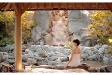 「神戸みなと温泉 蓮」 日帰り天然温泉と神戸牛しゃぶしゃぶを愉しむこだわり御膳プラン（2名様）