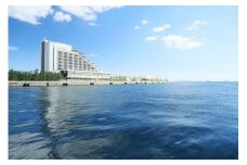 【神戸みなと温泉 蓮】＜平日限定＞ペア日帰り入浴券(食事・スキンケアフェイスマスク1枚付)