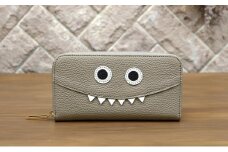 [№5258-7267]0211【トープ】思わず誰かに見せたくなるモンスター長財布