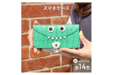 [№5258-8519]1148【 クロコ型モンスタースマホ / 全14色 】 Mサイズ 思わず誰かに見せたくなるモンスタースマホケース【 iphone / android 】 iPhone15 カバー 型押し ホール加工可　アイボリー