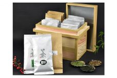 日本茶詰合せ 茶箱入り （特上宇治田原煎茶5本・上朝宮煎茶5本他　3kgサイズ茶箱） お茶 茶葉 緑茶 煎茶 玄米茶 ほうじ茶 国産 お取り寄せ 詰め合わせ 飲み比べ ギフト 贈り物 手土産 飲料 ドリンク 飲料類 [№5275-0140]