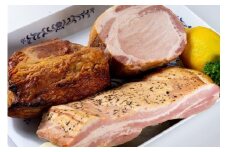 デリカセット　特製焼豚・ロースハム・ベーコンセット（すじコン付き）