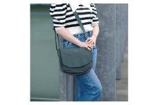 豊岡鞄 TUTUMU　Flap（S3900）カーキ