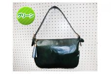 バックル付ショルダーバッグ グリーン/ ハンドメイド　※1品限り