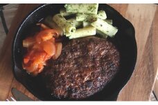 名産神戸肉旭屋たかさご本店      ハンバーグステーキ菊華220g×3　　神戸ビーフ　神戸ビーフブランド　高級和牛　神戸肉おすすめ 