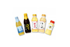 ＜今どき、昔ながら＞じっくり熟成させた醸造酢使用の「ゆずぽん酢、塩ぽん酢、純米酢、すし酢」セット【1157804】