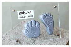 誕生記念の手足型瓦！！  「はじめの一歩」