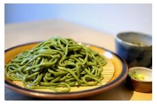 【60年かけてやっと開発！つるモチ】わかめ麺