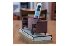 プラモデル感覚で組立ができる木製模型Paragon スマホスピーカー(電源不要)キット【5786230】
