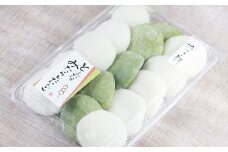 杵つきならではの粘りと伸び！ 杵つき丸もち15個（白10個・よもぎ５個）【5822025】保存料・添加物不使用 おもち 国産 人気店