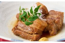 八鹿豚のとろとろ柔らか角煮 140g×1P【6251637】八鹿豚 豚バラ 角煮 朝来市 生野 生野高原 カッセル レストラン品質 ナチュラルリゾートオーベルジュ