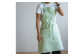 着用イメージ（写真は、BF KITCHEN　ミドルエプロン（ほうれん草） [999]）