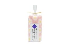東大寺の薬湯と白雪友禅てぬぐいセット（マーガレット／シェルピンク ） ふきん 布巾 台拭き キッチンクロス 友禅染め 蚊帳生地 吸湿 保湿 ふんわり ハンカチ タオル てぬぐい 食器拭き 贈り物 株式会社白雪 なら 奈良県 奈良市 5-073
