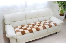 奈良 (株)マスダ製 ムートン長座布団 チェック柄 ブラウン 40cm×120cm／ ムートン 羊毛皮 羊毛 スプリングラム 100％使用 座布団 ラグ インテリア オールシーズン 通年 贈り物 プレゼント 誕生日 記念日 株式会社マスダ 奈良県 宇陀市 ふるさと納税