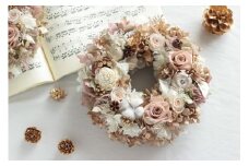 プリザーブドフラワー　リース　ピンクベージュ／HANARA　プラチナカラー　華　花　ギフト　母の日　花冠　かわいい　ドライフラワー　インテリア　奈良県　宇陀市 敬老の日 シルバーウィーク ハロウィン  誕生日 お祝い 敬老の日 感謝 結婚祝い 還暦 プロポーズ お供え 花ケース入り ふるさと納税