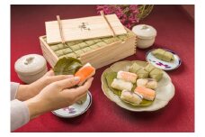 （冷蔵） 柿の葉寿司 ５色 ５０個入 （さば、さけ、あじ、たい、えび 各１０個入） ／ 中谷本舗 お取り寄せグルメ 郷土料理 押し寿司 ゐざさ 奈良県 田原本町