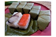 柿の葉寿司（鯖×5個＋鮭×5個）