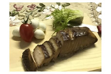 509.チョウザメの燻製(A509-1)