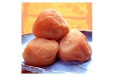紀州南高梅 白干梅 700g（塩分約20％） / 田辺市 紀州南高梅 南高梅 梅干し 梅干 梅 うめ 肉厚 お米 おにぎり 焼酎 梅酒 健康  白干し【ikm006】