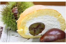 栗の渋皮煮ロールケーキ 【9月上旬～11月中旬発送】