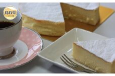 B24-028 ﾊﾟﾃｨｽﾘｰﾐﾉｳﾗの濃厚チーズケーキ