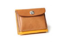 ＭＯＴＯミニウォレット（YELLOW）本池秀夫監修　LEATHER & SILVER MOTO