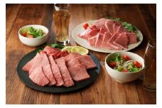鳥取和牛サーロインとヒレ焼肉 計1kg（サーロイン300g、ヒレ200g 各2パック）