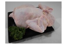 C072大山町産ハーブチキン丸鶏（中抜き1羽　約1.8～2.5kg）