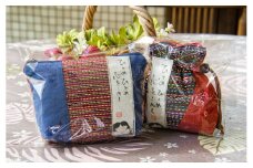 セルプひの手作り刺し子巾着