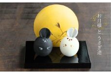 お月様とうさぎ達