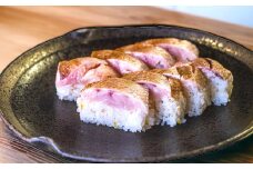 山陰ぶち旨グルメ　のどぐろ棒寿司（どんちっちのどぐろ使用） 2本【寿司 すし 棒寿司 冷凍寿司 海鮮 のどぐろ ノドグロ アカムツ 冷凍 セット ギフト お土産 贈答 贈り物 プレゼント お祝い ご褒美】