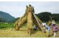秋には稲刈りと「はで干し」・国の重要無形文化財にも指定されている「ヨズクハデ」を組みます。