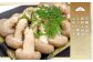 収獲直後の新鮮な椎茸の中から、さらに厳選したものをお届けします。