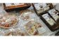 冷凍ピザ、カレーなど様々な商品を取り扱っております。
