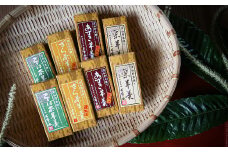 ＜食べ比べ＞「純栗・あずき・ざら茶・そば茶」羊羹〈ミニ〉4種8本セット【1325153】