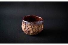 自然界の亀裂を表現した味わい深い「裂華紋ぐい呑み」C【1352252】