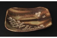 日展入選作家による象嵌の桜の花びらが風情豊かな「四方桜菓子器」【1396705】