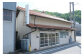高梁川沿いにある工場。夏は暑いですが、時折吹く川からの風に癒されます