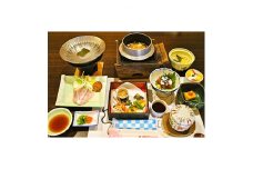 湯郷温泉　湯郷グランドホテル　ペア昼食券(ほっこり膳)ご入浴(温泉)・フェイスタオル付　【1107031】