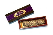 果実農家が作った 新感覚のフルーツスイーツ 洋酒が香る 「大人のピオーネチョコ」 35g×6個 _S44